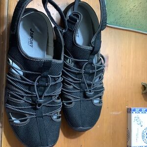 JSport by Jambu Black Athletic Shoes with Closed Toe and Bungee Lacing